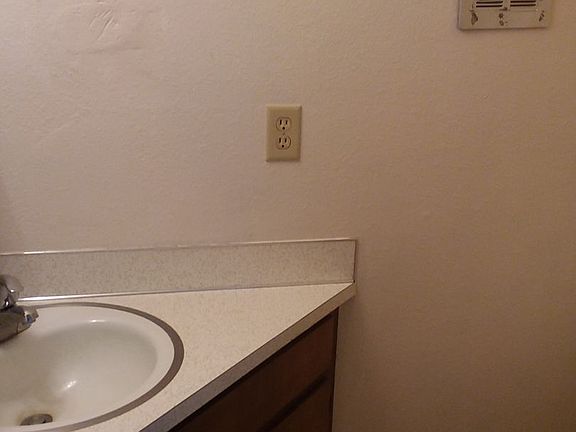 3rd image of 530 & 570 Cedar St #535-01