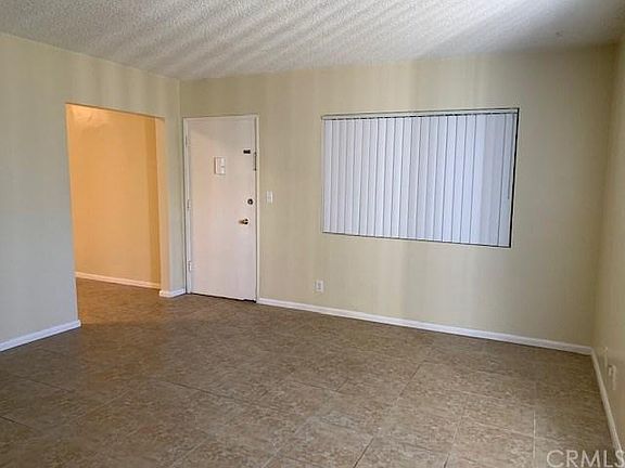 4th image of 1908 Gardena Ave APT 5