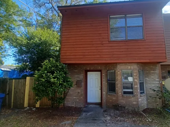 5734 Ansley St #3, Jacksonville, FL 32211