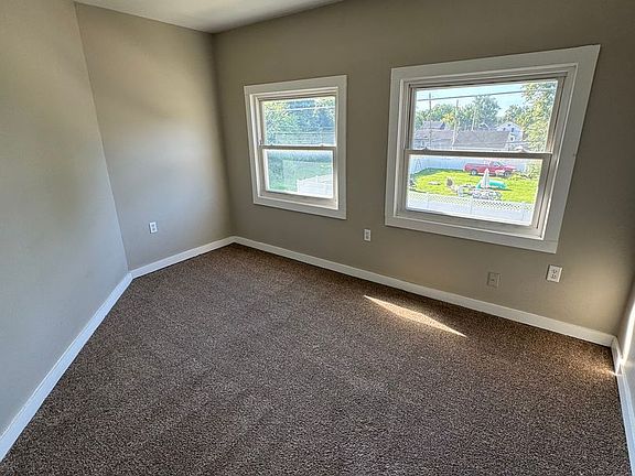 5th image of 411 Boltz St