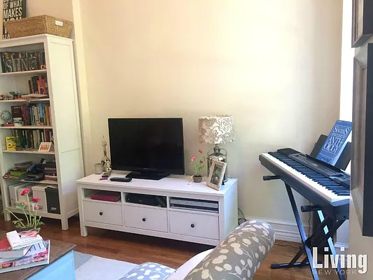 Rented by Living New York | media 24