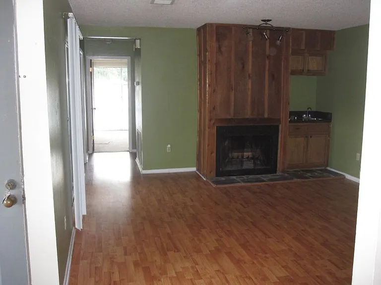 7734 Bles Ave — Photo 13