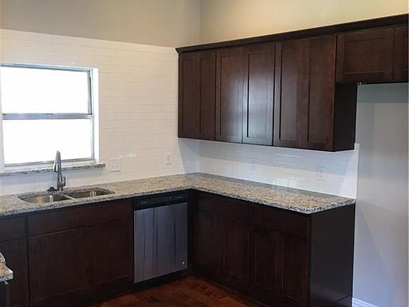 5th image of 3521 Norton Dr