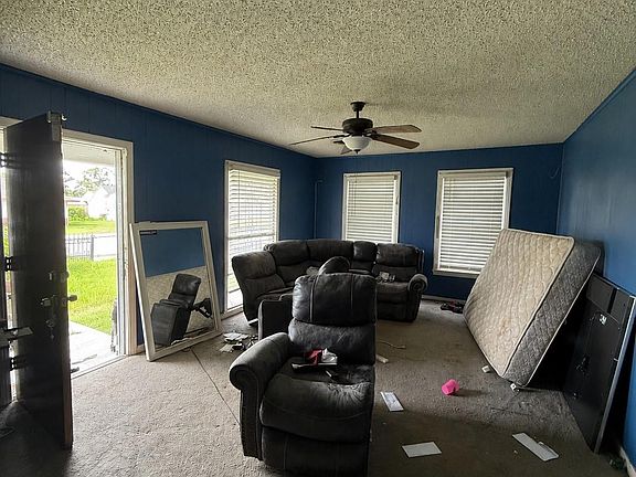 4th image of 1327 14th St