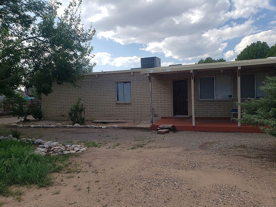 2nd image of 4045 E Valley Ln