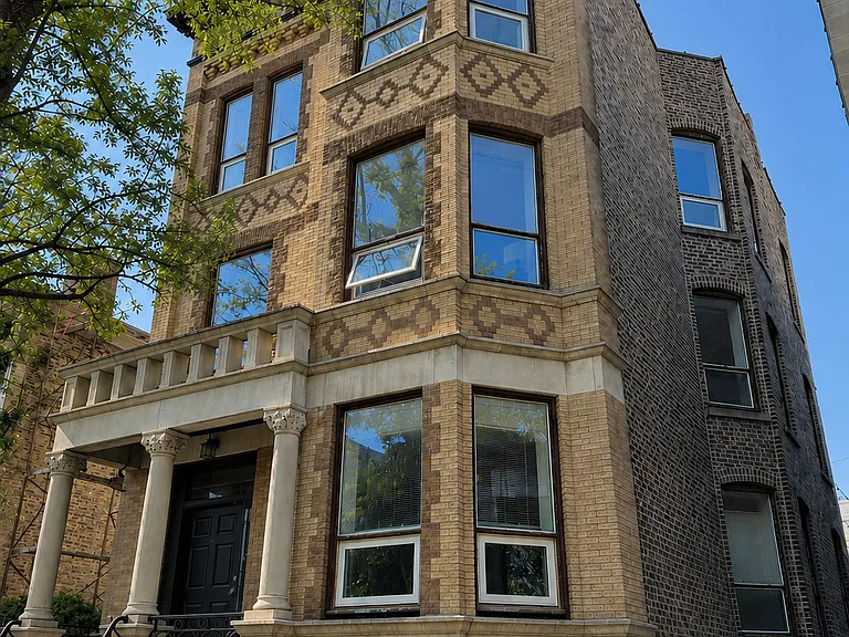 848 W George St #3 — Photo 1