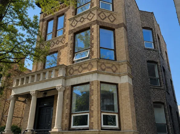 848 W George St APT 3, Chicago, IL 60657