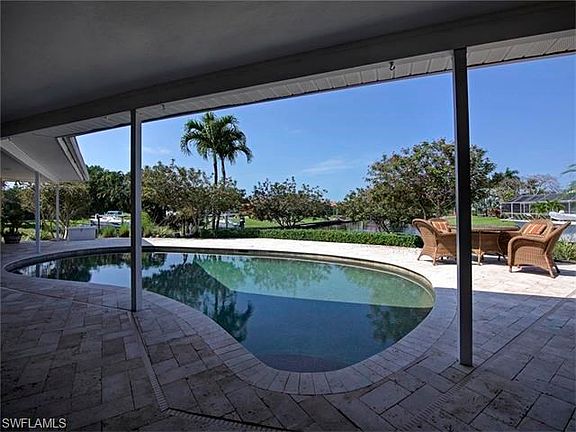 Travertine Pool Deck