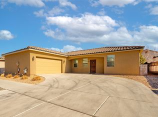 3044 Bonitas Loop, Santa Fe, NM 87507