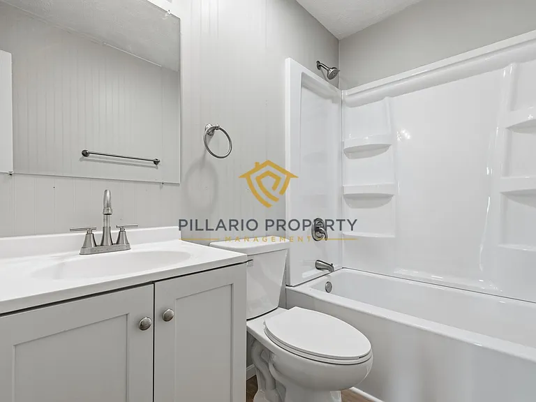 2818 Apache Dr — Photo 8