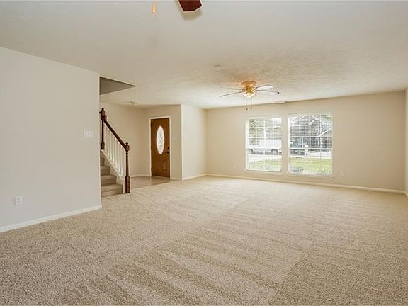 4th image of 6610 Grant Dr