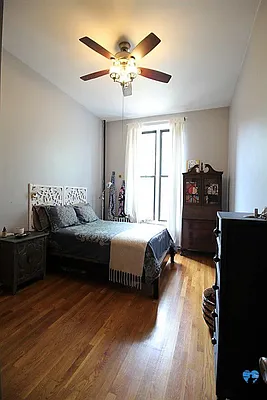 Rented by Next Door Realty NYC | media 16