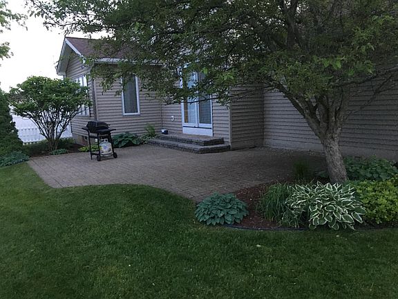5th image of 48 Trentwood Trl