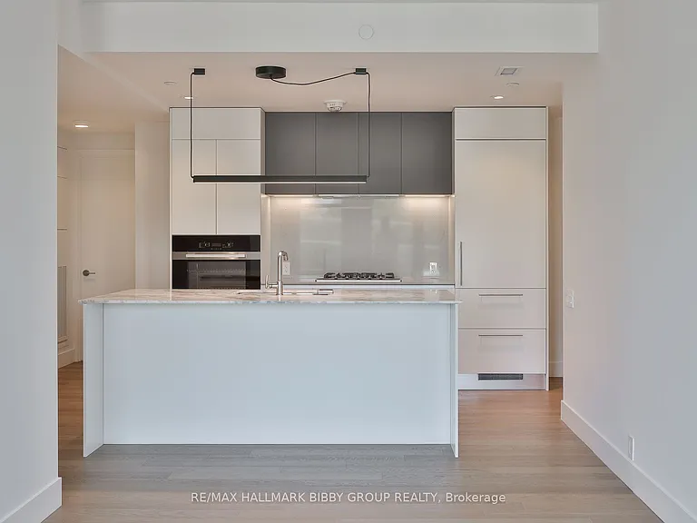 1414 Bayview Ave #304 — Photo 7