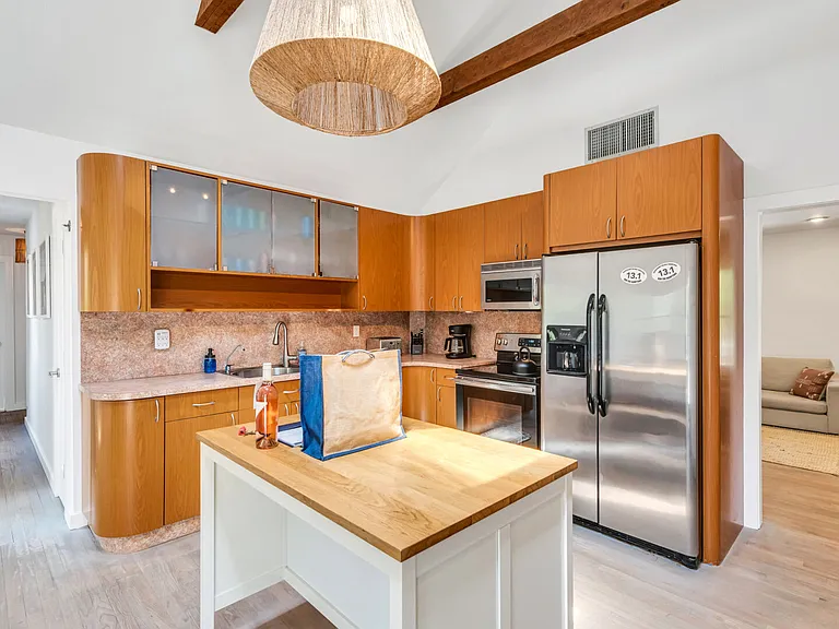 32 W Trail Rd — Photo 22