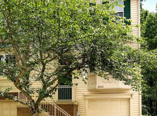 2512 Windy Oak Ct, Crofton, MD 21114