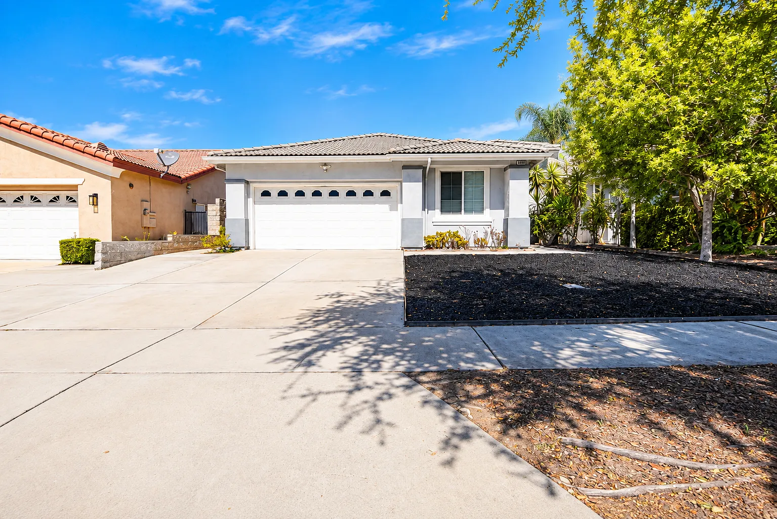 15148 Cerritos St — Photo 1