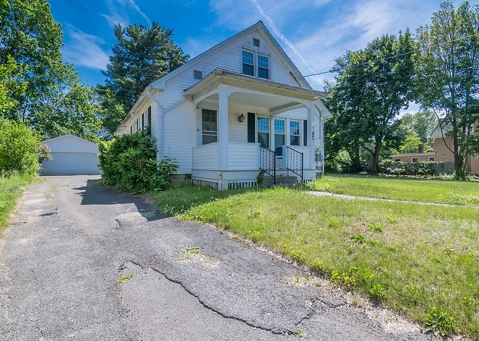 47 Pleasant St #1