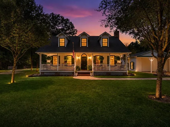 10192 Iron Ore Rd, Conroe, TX 77303