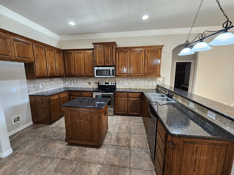 105 Winged Foot Dr — Photo 7