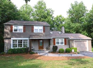 1125 Overlook Dr, Romansville, PA 19320