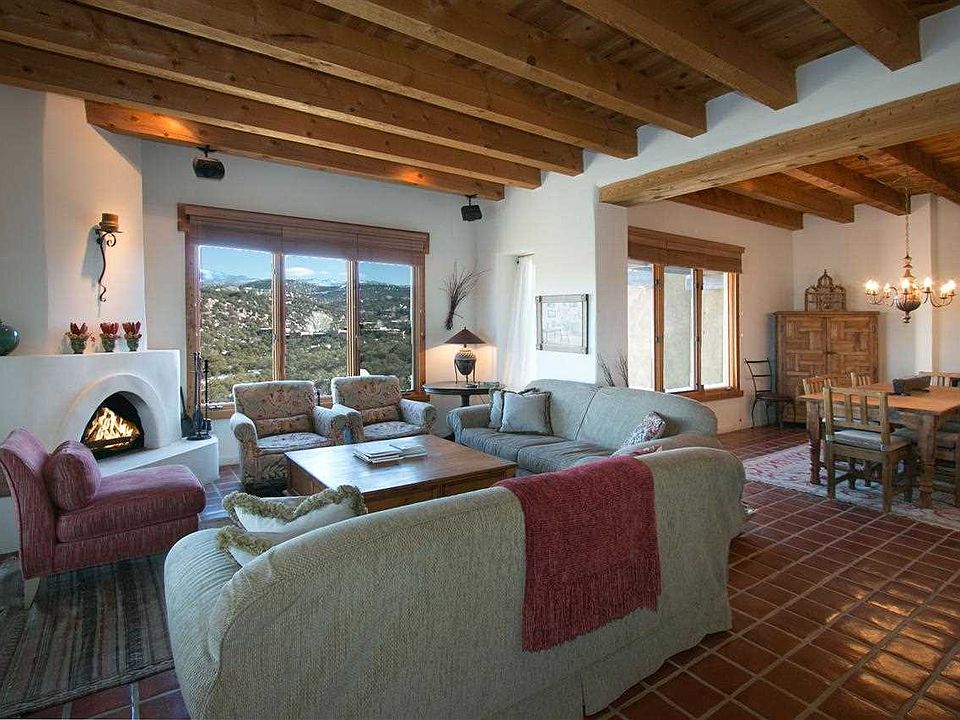 1st image of 845 Camino Del Este