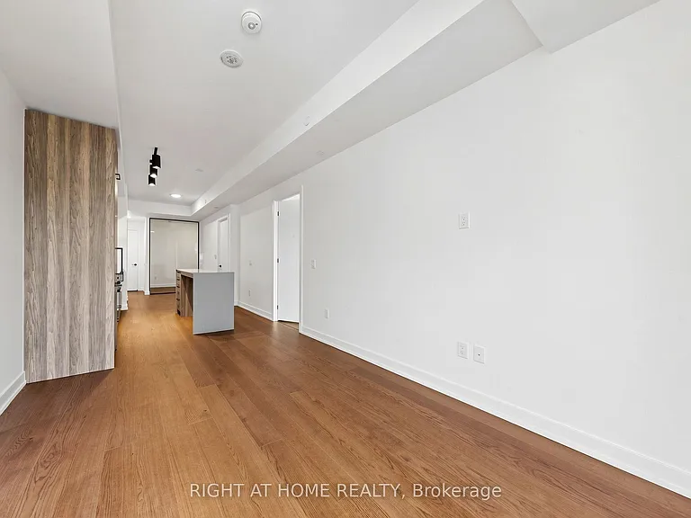 91 Montclair Ave #521 — Photo 8
