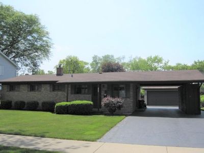 1340 N Yale Ave, Arlington Heights, IL, 60004