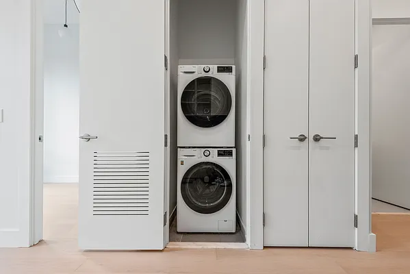 Rented by Nooklyn NYC LLC | media 14