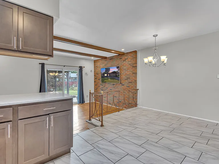 23520 Brandywynne St — Photo 14