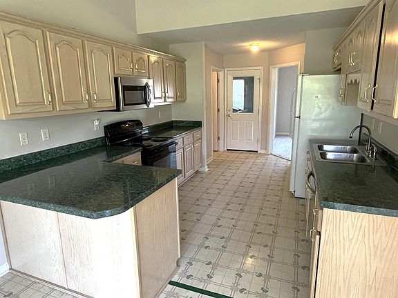 5th image of 601 Duncan Dr