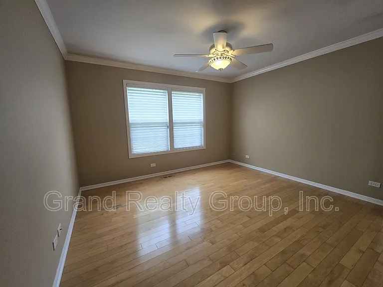217 Lexington Ct — Photo 17