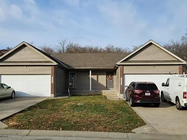 1914-1916 S Arrowhead Dr, Independence, MO 64057