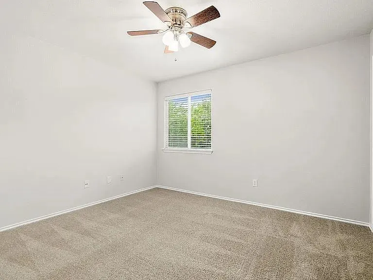 710 Alamo Plaza Dr — Photo 16