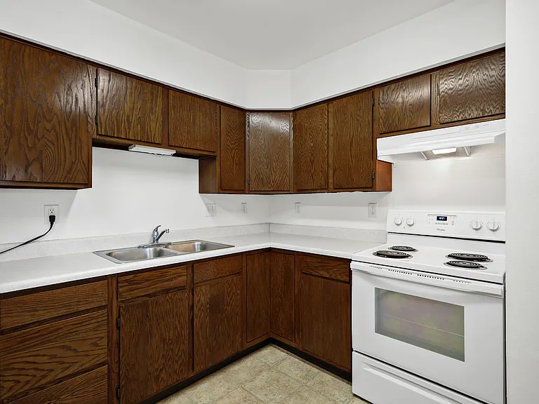 501 Alan Dr #204 — Photo 14