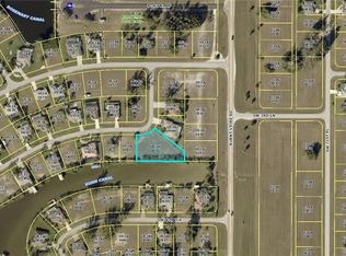 3216 SW 3rd Ln, Cape Coral, FL 33991