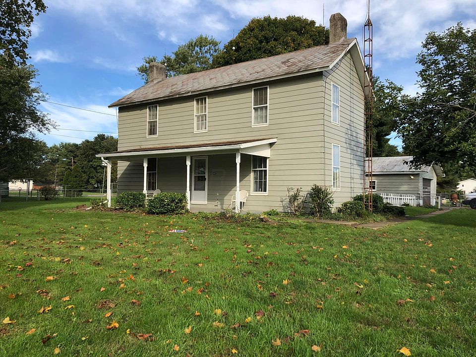1st image of 2347 W High St NE