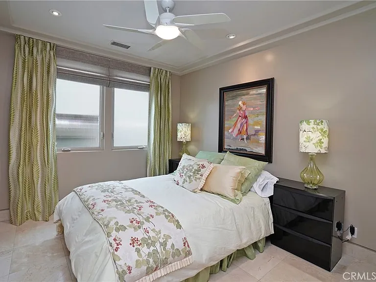 15 Goleta Point Dr — Photo 46