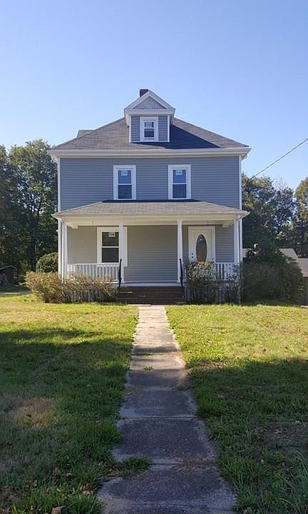 1st image of 612 Adams St