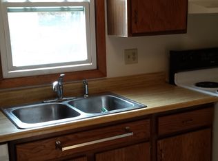 45 Dodge St APT 4, Pawtucket, RI 02860