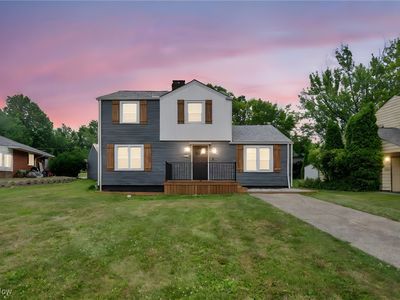 2129 Buena Vista Dr, Wickliffe, OH, 44092