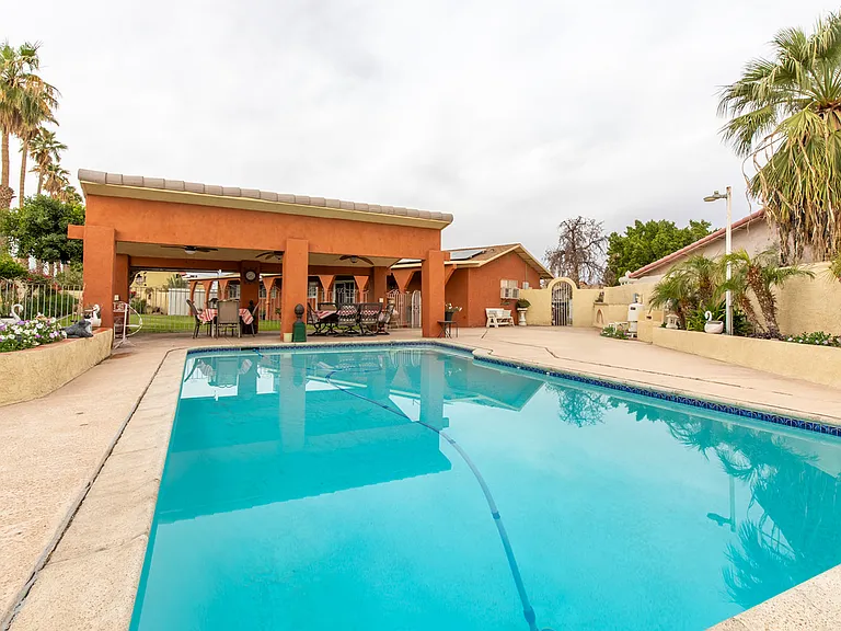 1714 Elena Dr — Photo 36