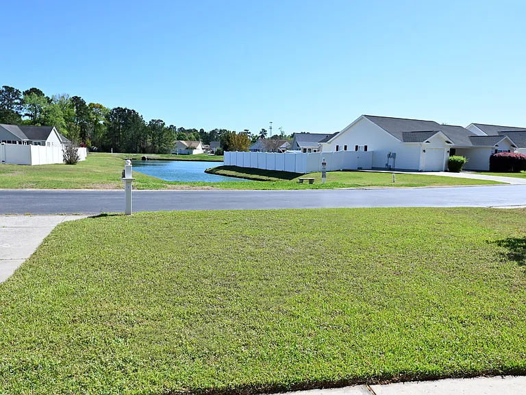 8256 Tartan Ln — Photo 26