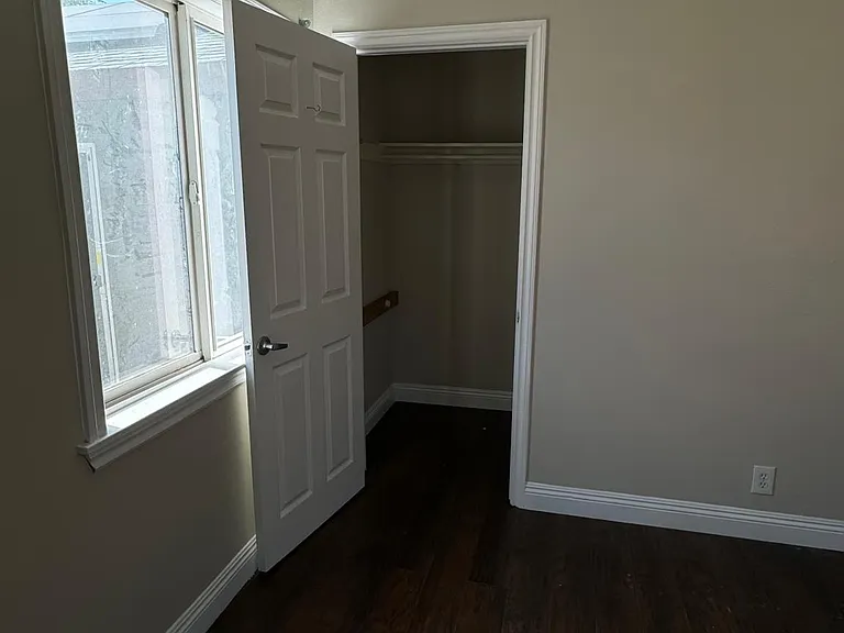 15664 Country Club Dr — Photo 8