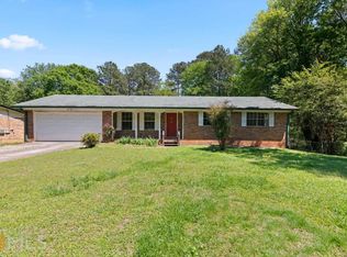 1492 Tanglewood Way NW, Conyers, GA 30012