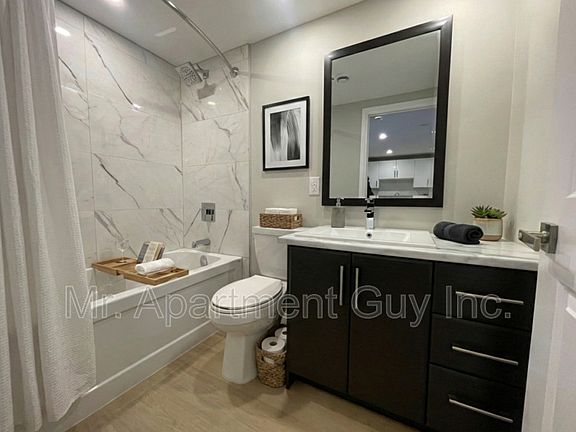 4th image of 2200 Sherobee Rd #1
