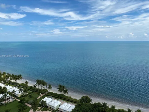 881 Ocean Dr, Key Biscayne, FL