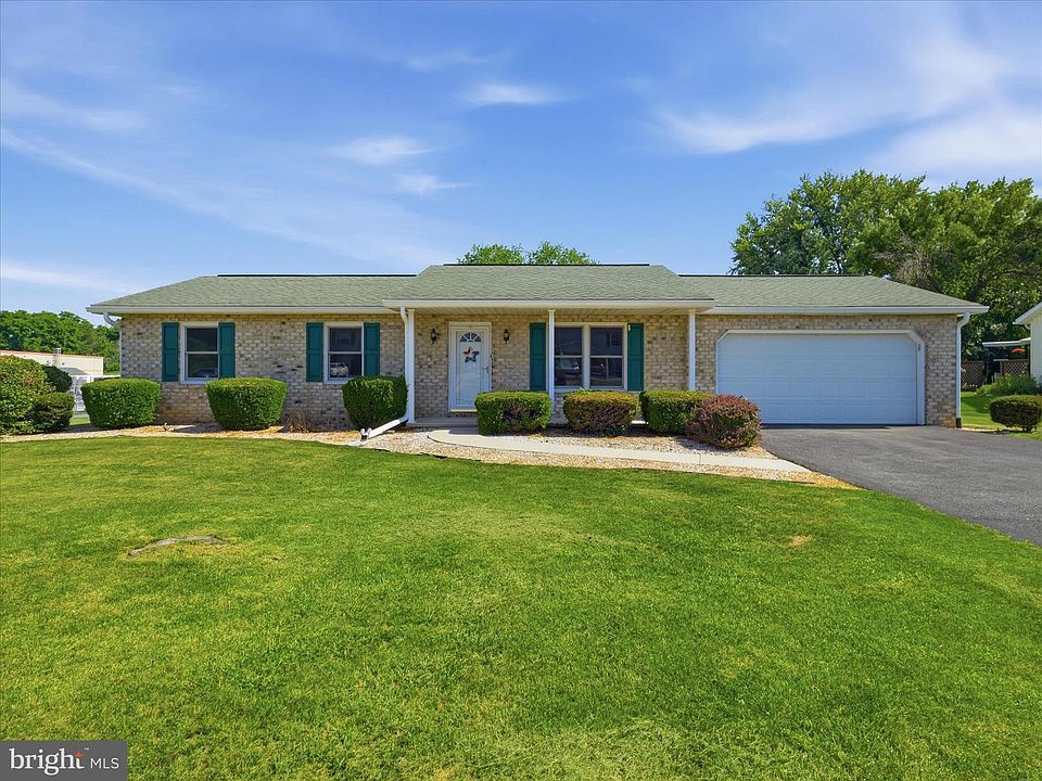 1st image of 1741 Wisteria Dr