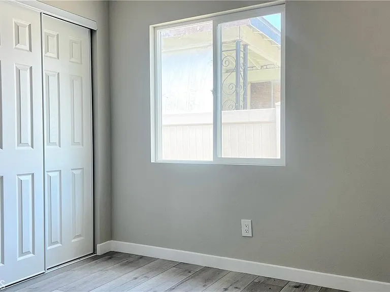 6900 Oso Ave — Photo 22