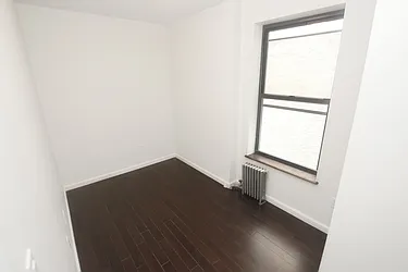 Rented by Jonis Realty